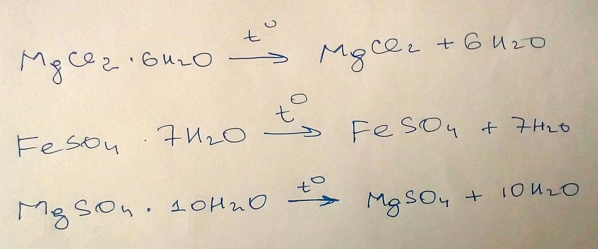 Разобраться с уравнением обезвоживания кристаллогидратов! Вот задания:  MgCl2 * 6H2O -  FeSO4*7H2O -  Ma2SO4 * 10H2O -